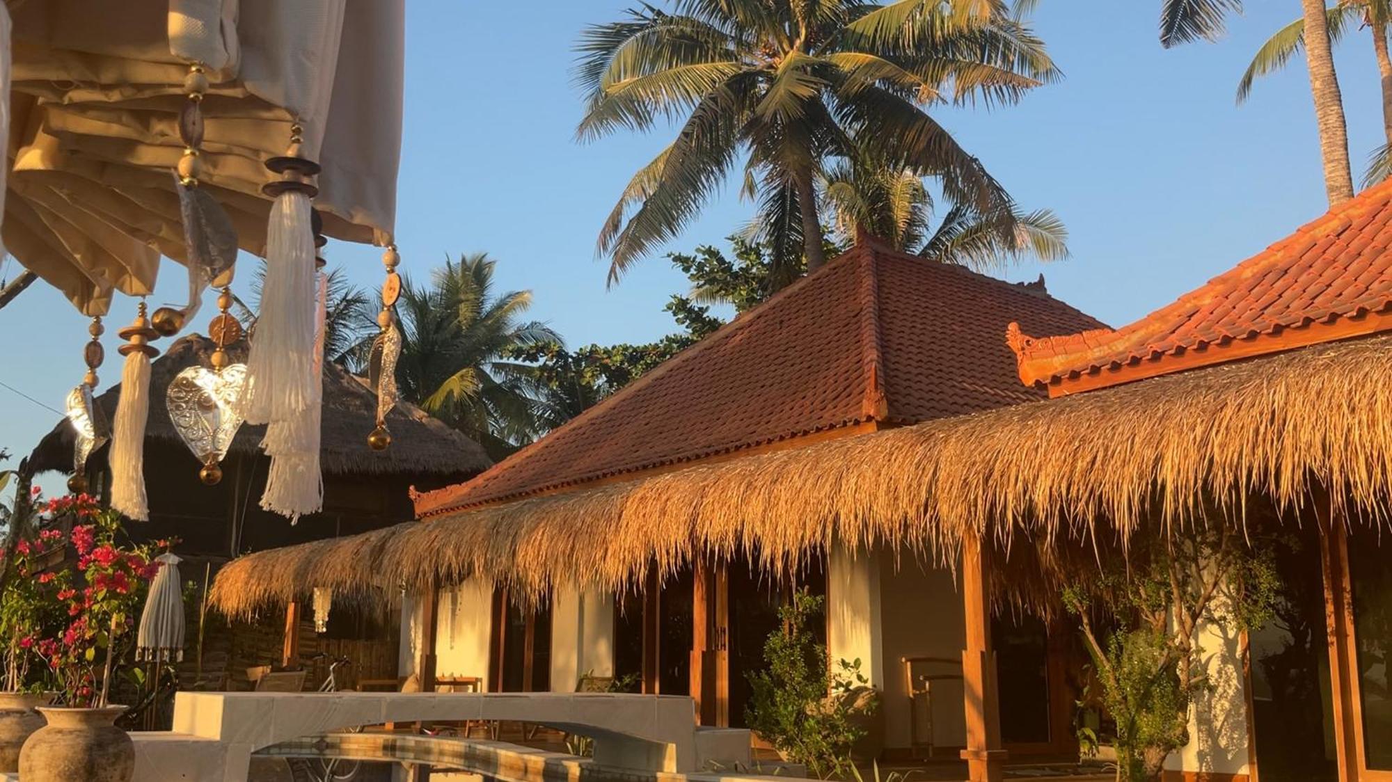 Mandala Beach Healing Rooms Gili Air Exterior photo