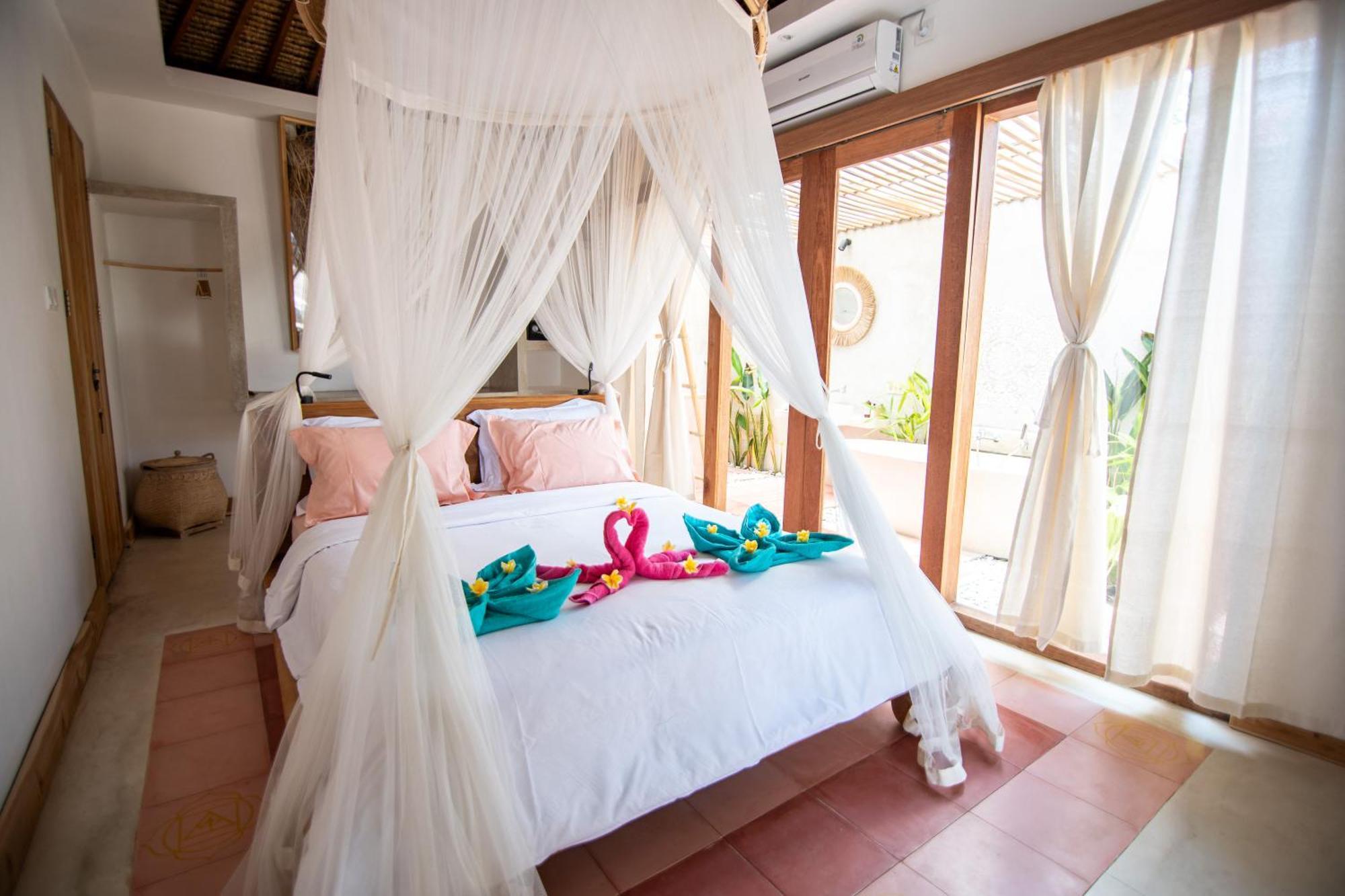 Mandala Beach Healing Rooms Gili Air Exterior photo