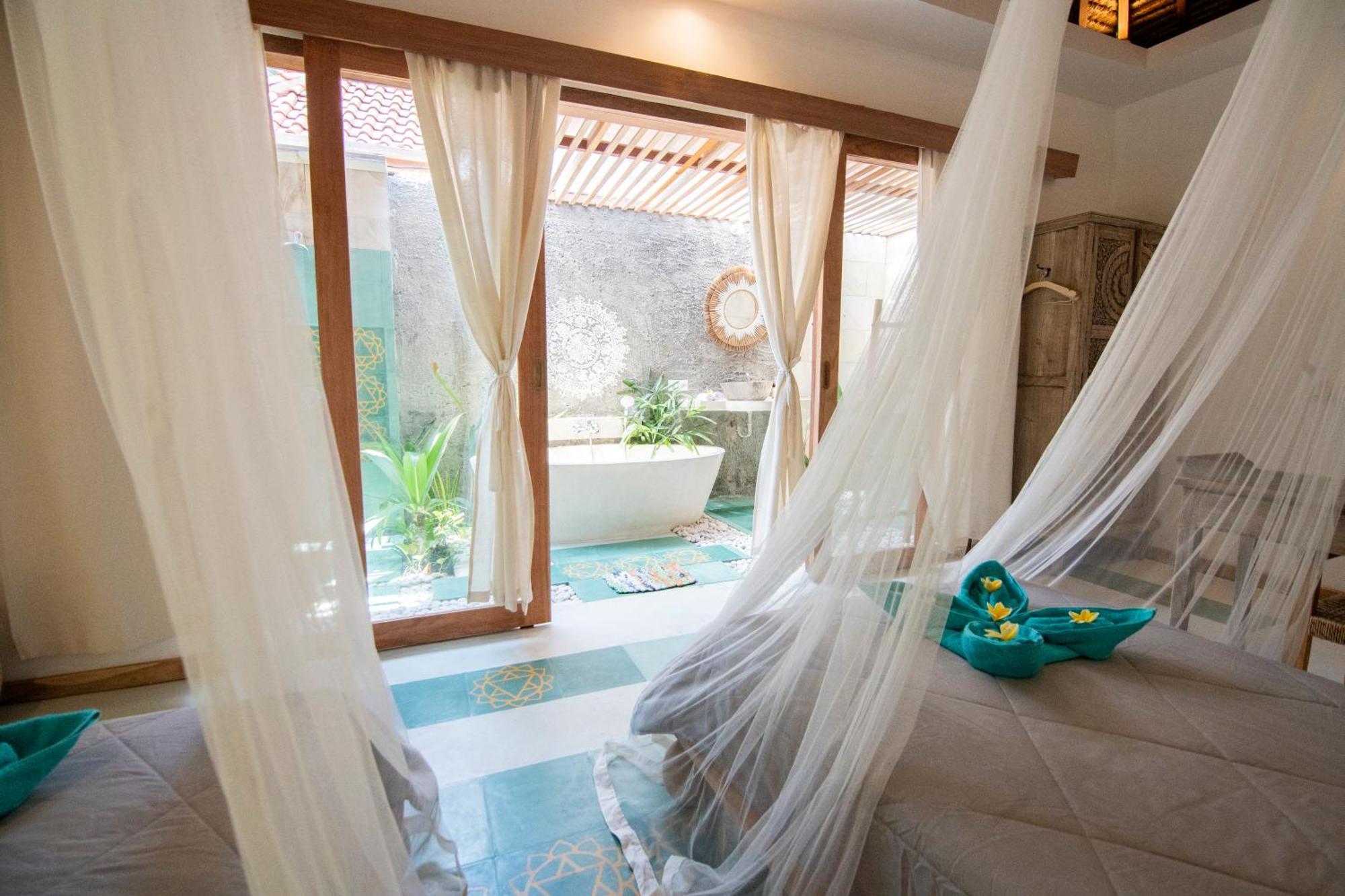 Mandala Beach Healing Rooms Gili Air Exterior photo