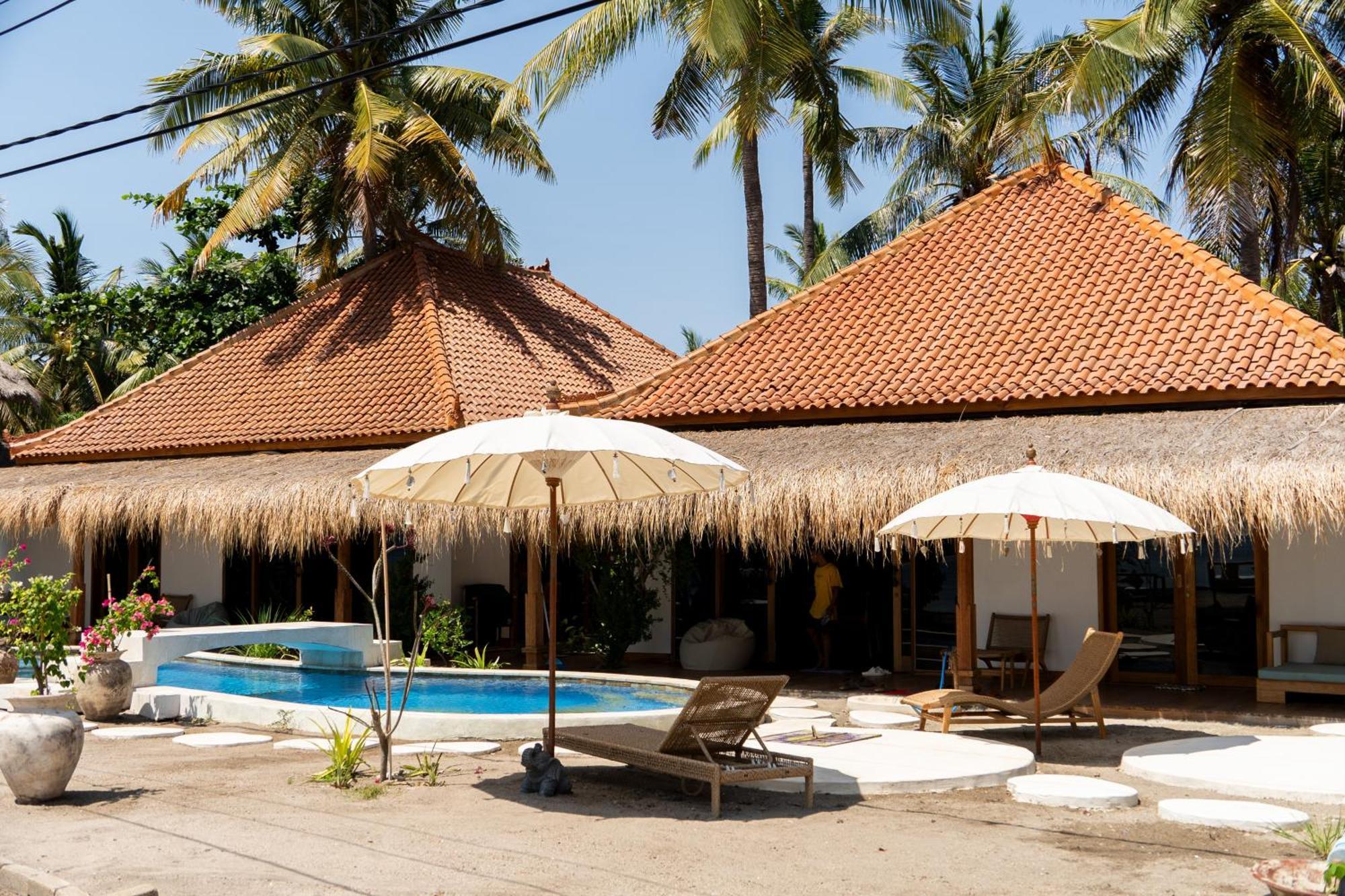 Mandala Beach Healing Rooms Gili Air Exterior photo